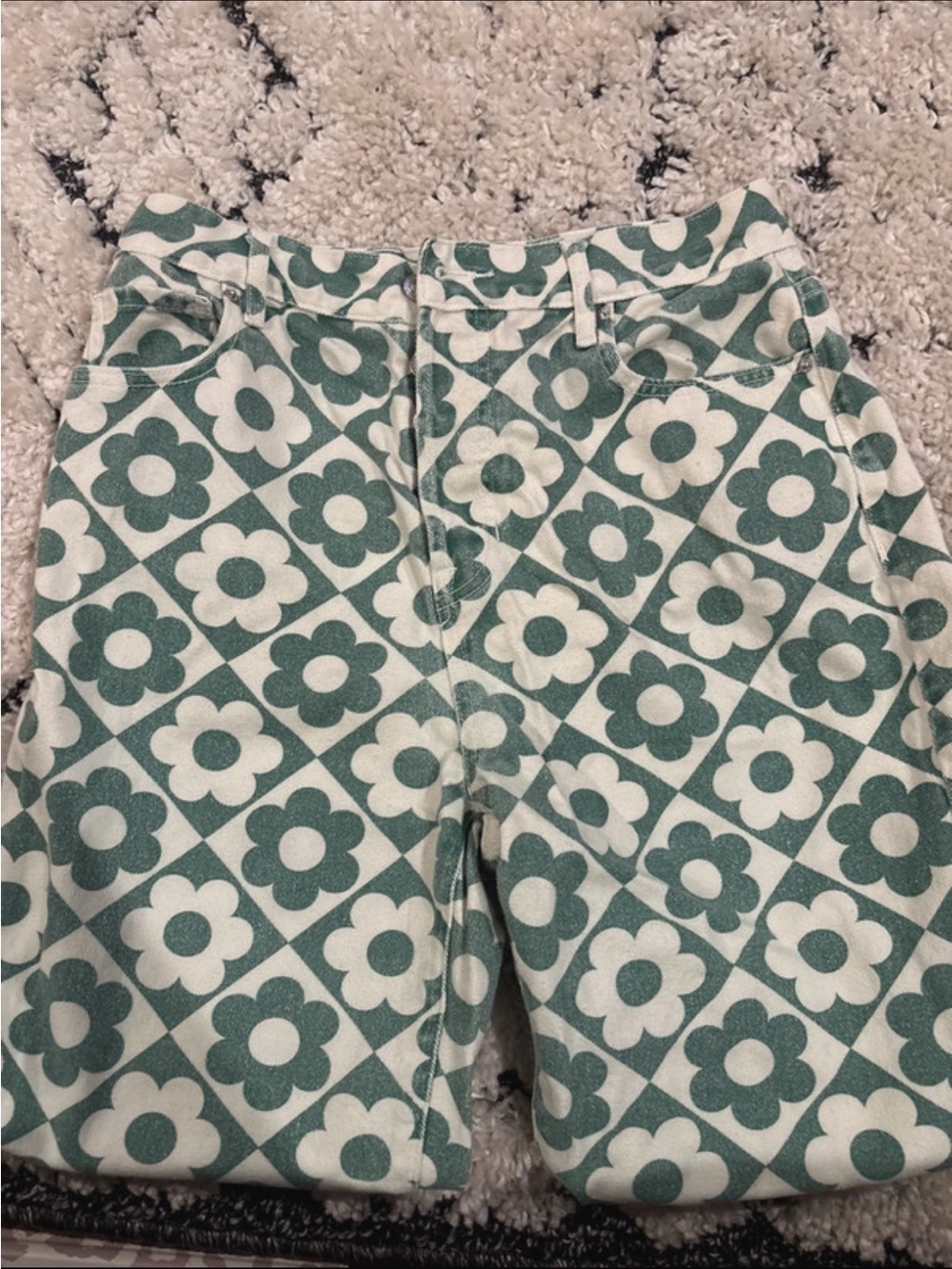PacSun Women’s Straight Leg Jeans in Teal Floral Tile Print